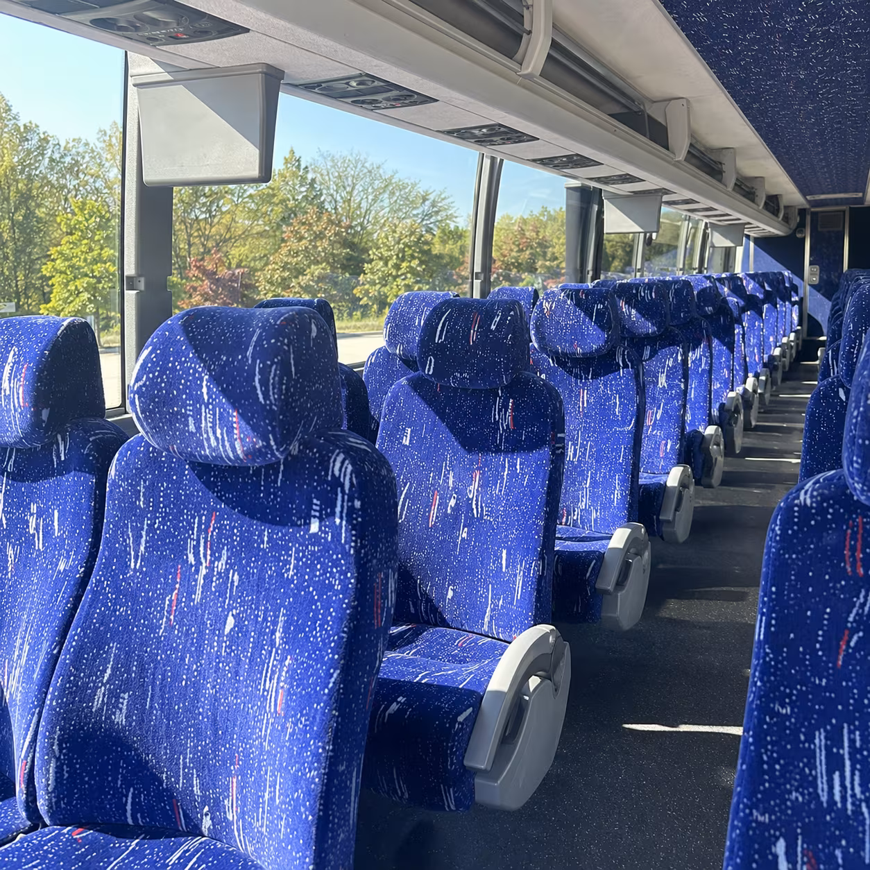 bloomfield charter buses for concerts and shows