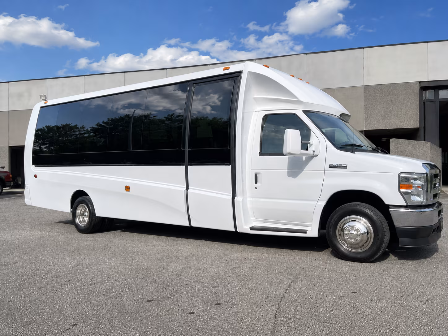 patersoncharterbuscompany com connects you to the right bus for devils games at prudential center